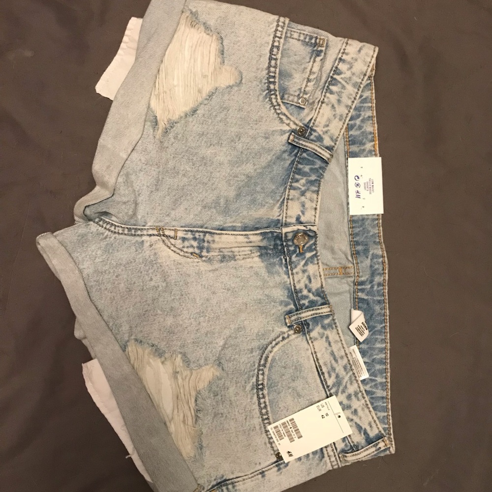 Women’s H&M shorts size 10